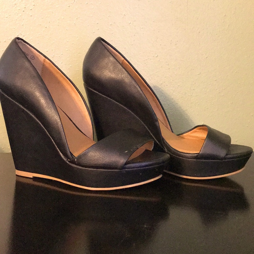 Black platform wedges